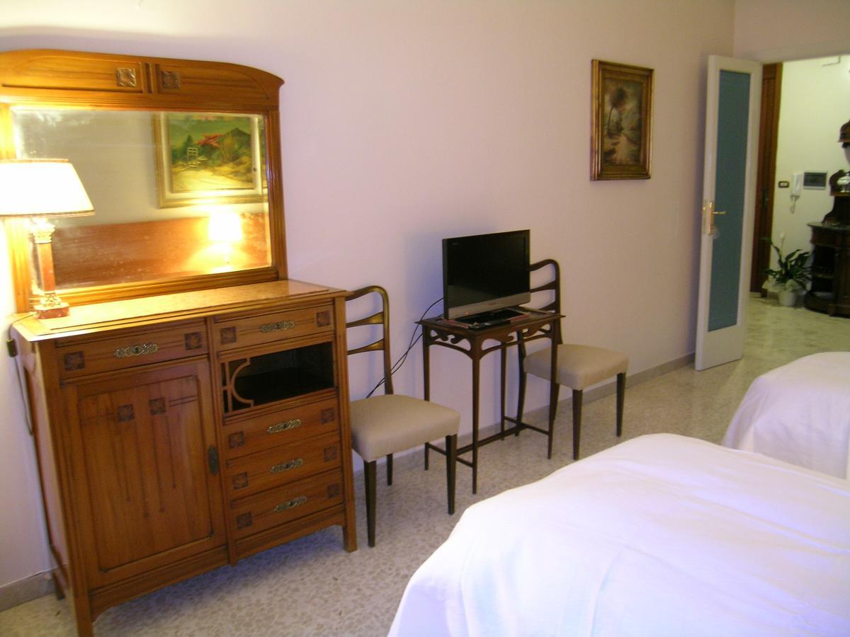 B.&B Margaret'S House Bed & Breakfast Milazzo Exterior foto